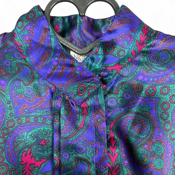 Purple and blue shiny paisley vintage blouse - Picture 5 of 7